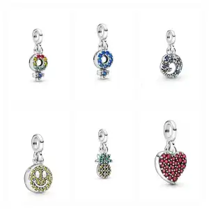 Charms ME miniatura 1