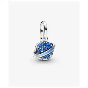 Charms ME miniatura 12